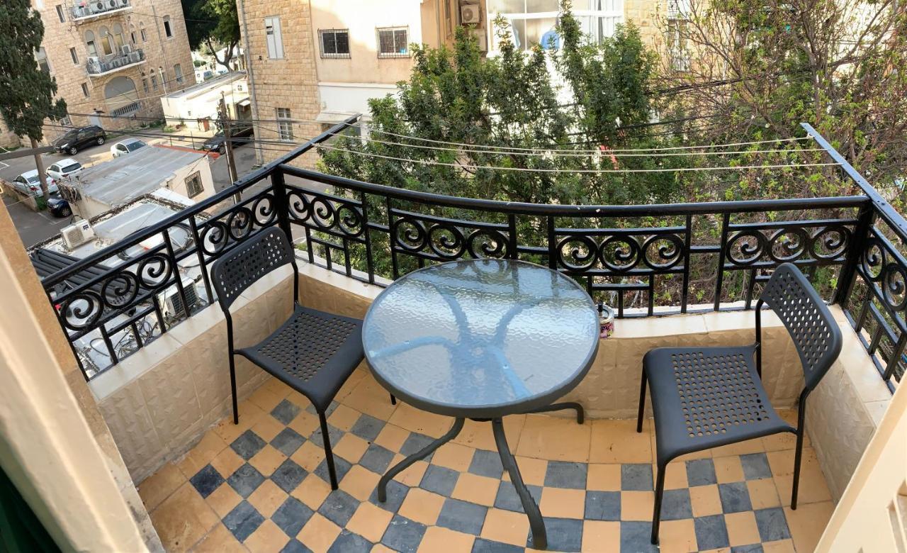 Guesthouse Comfy - Separate Rooms In The Apartment For A Relaxing Holiday ไฮฟา ภายนอก รูปภาพ