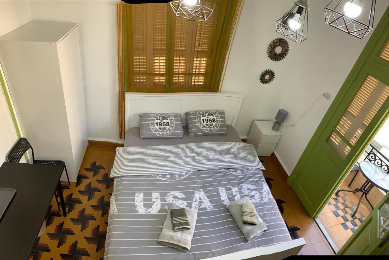 Guesthouse Comfy - Separate Rooms In The Apartment For A Relaxing Holiday ไฮฟา ภายนอก รูปภาพ