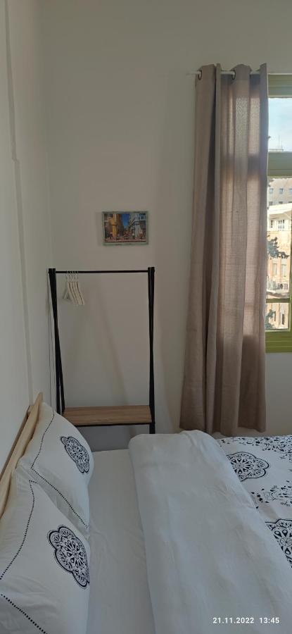 Guesthouse Comfy - Separate Rooms In The Apartment For A Relaxing Holiday ไฮฟา ภายนอก รูปภาพ
