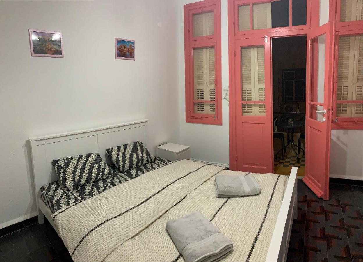 Guesthouse Comfy - Separate Rooms In The Apartment For A Relaxing Holiday ไฮฟา ภายนอก รูปภาพ