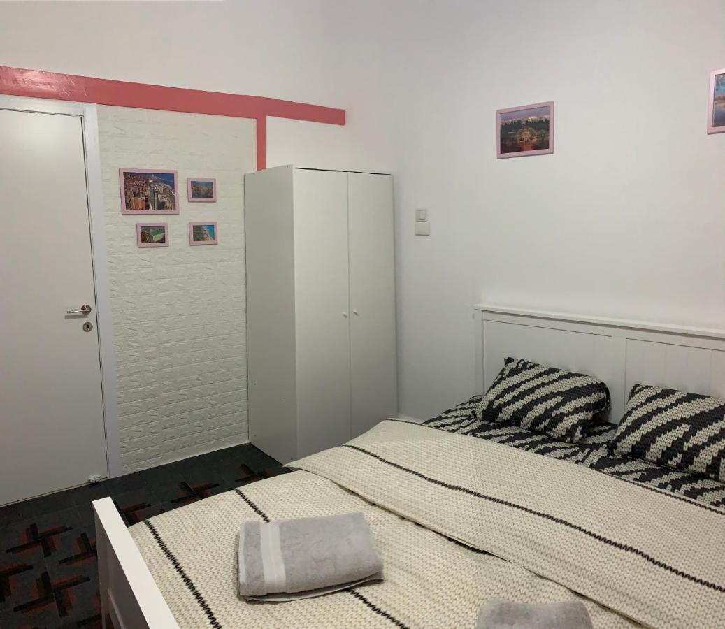 Guesthouse Comfy - Separate Rooms In The Apartment For A Relaxing Holiday ไฮฟา ภายนอก รูปภาพ