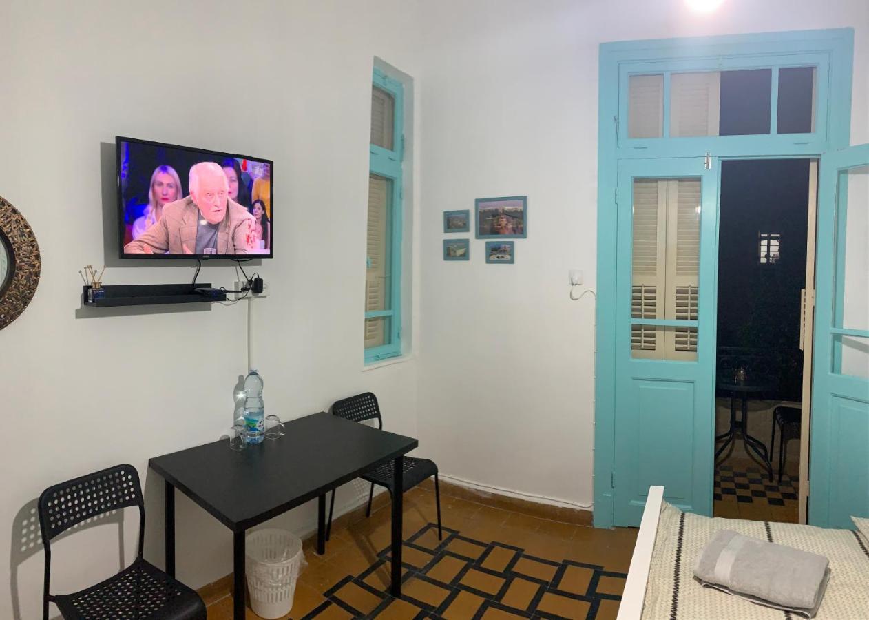 Guesthouse Comfy - Separate Rooms In The Apartment For A Relaxing Holiday ไฮฟา ภายนอก รูปภาพ